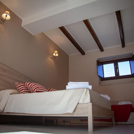 Al Centro Casa Vacanze Mistretta Kamer foto