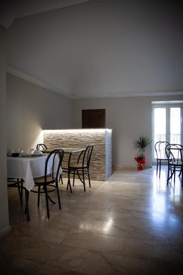 Al Centro Casa Vacanze Mistretta Buitenkant foto