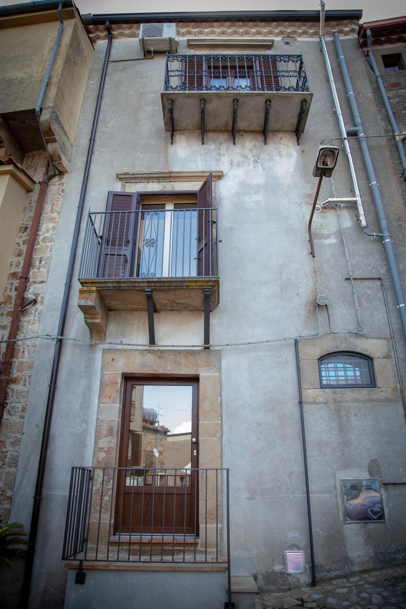 Al Centro Casa Vacanze Mistretta Kamer foto